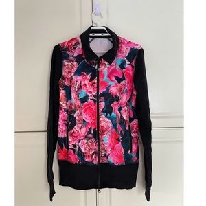 Floral lululemon zip up